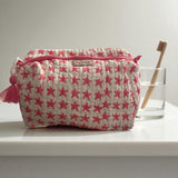 TWIZZELL - QUILTED WASH BAG - PINK STARS